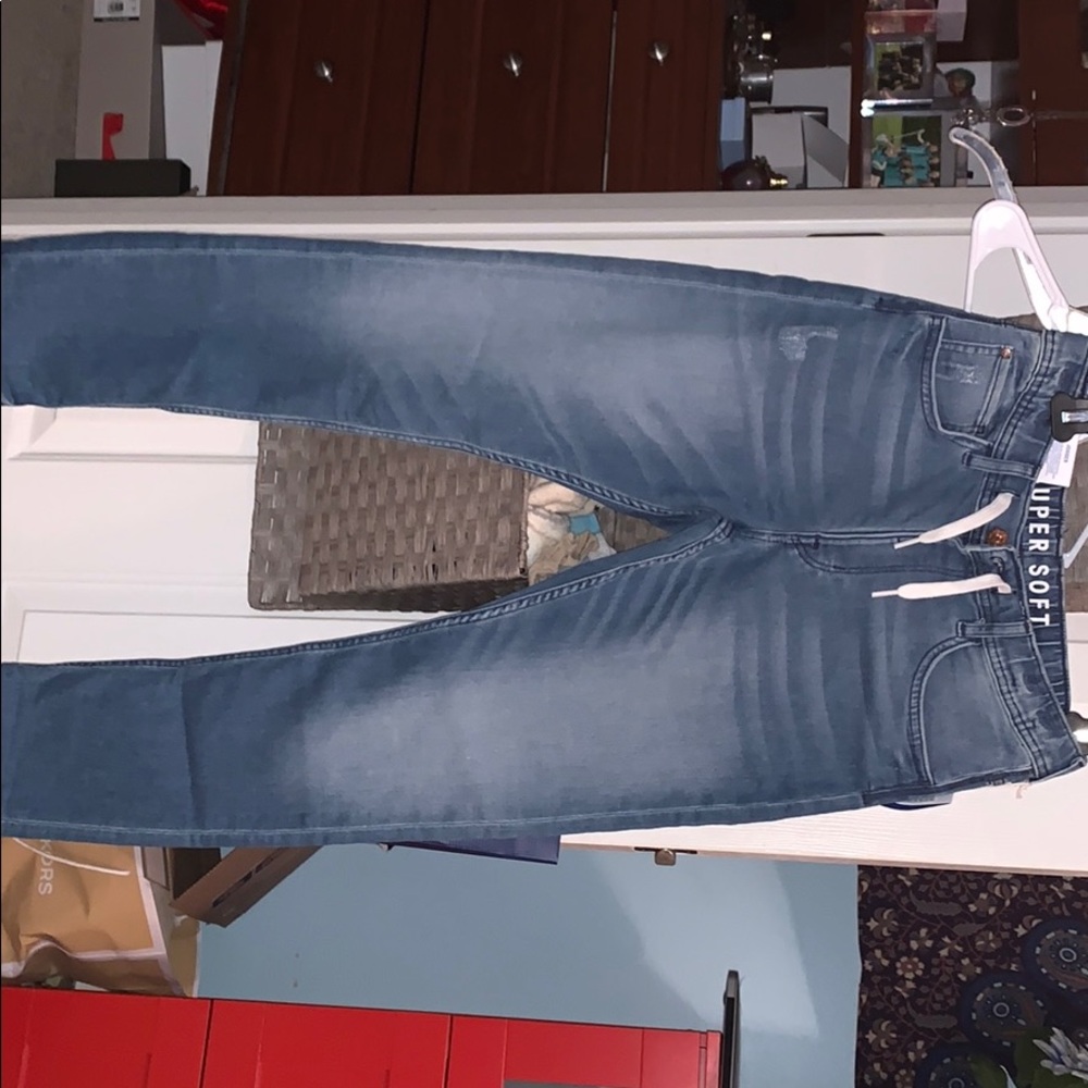 Jeans